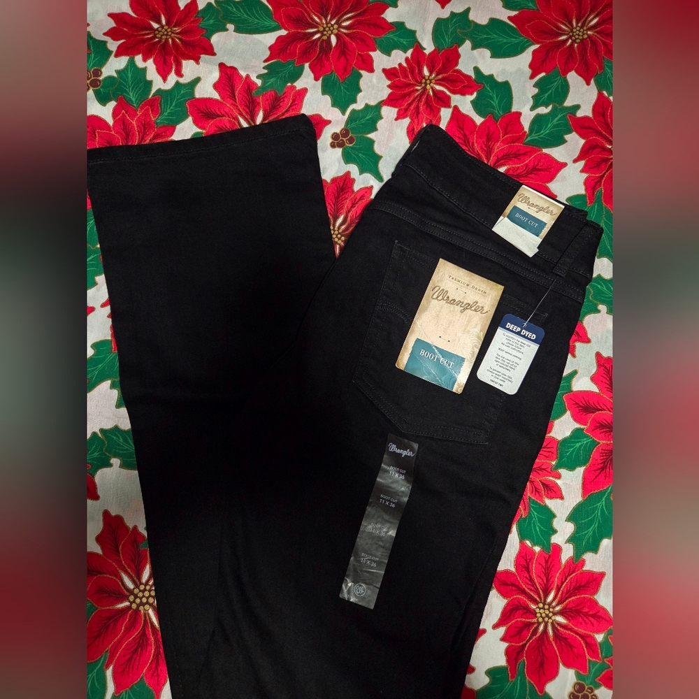 Wrangler Black Premium Denim Boot Cut Mid Rise Jeans Size 11